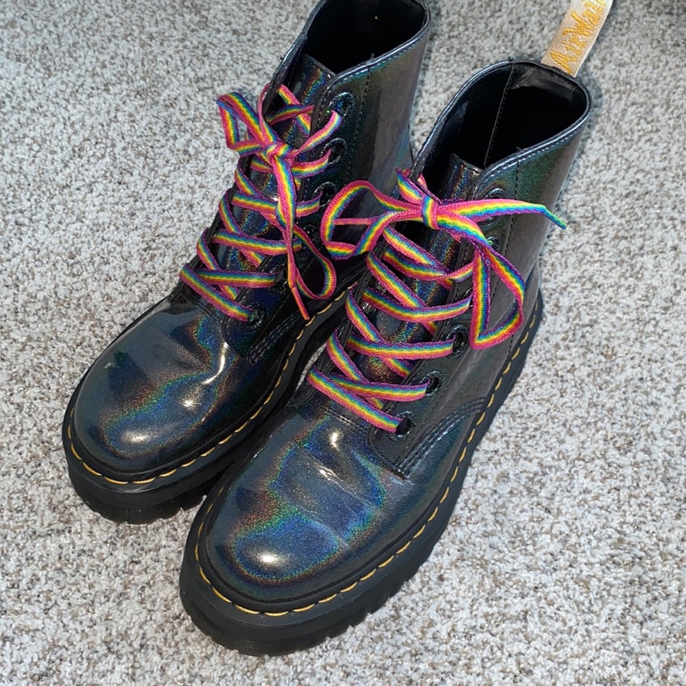 Vegan Unisex Molly Holographic Rainbow Jadon Dr Martens